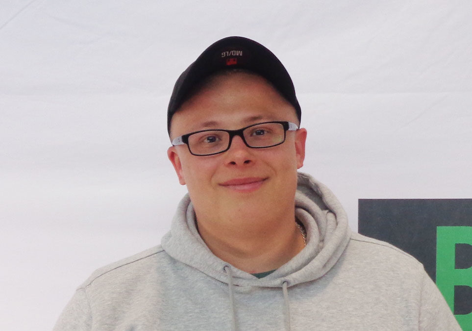 Aleksandr (25 Jahre)