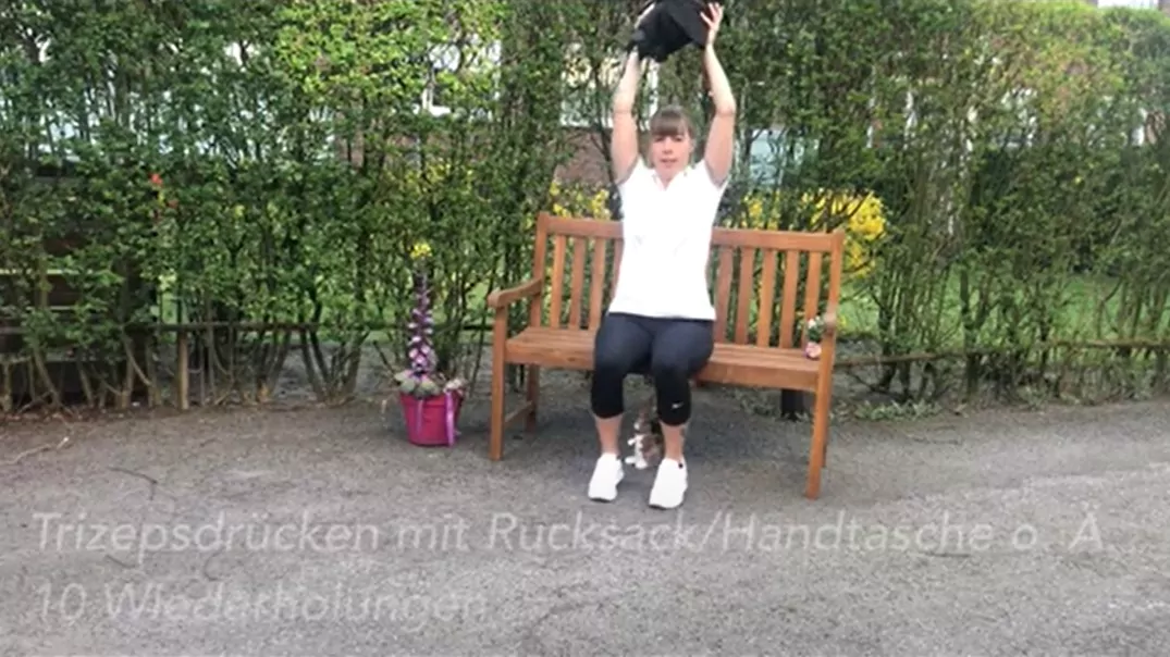 Übungen auf der Parkbank
