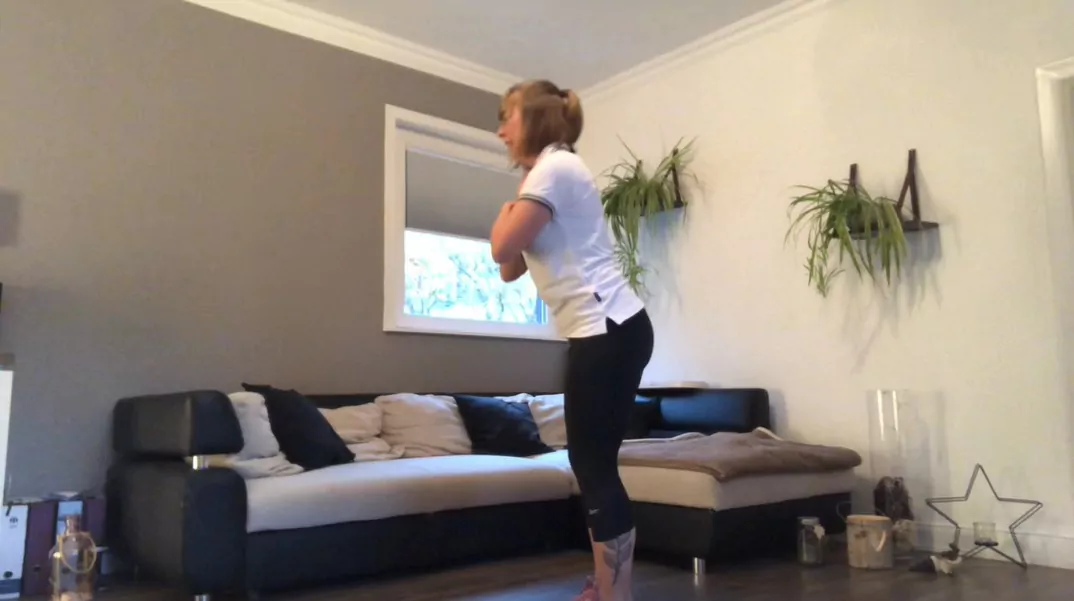 Kräftigung des Rückens mit Annika